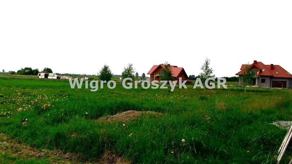 Do sprzedania przestronna działka 2500 m² z możliwością zabudowy Zaborówek  2 500m2 Foto 1