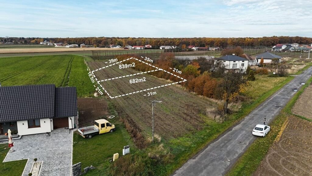 Działka budowlana na sprzedaż Janówek  682m2 Foto 1