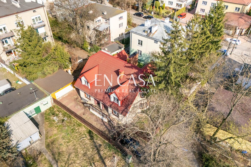 Dom z wysoką piwnicą i dwoma poziomami w Ursusie Warszawa, Ursus, Zakątek  215m2 Foto 1