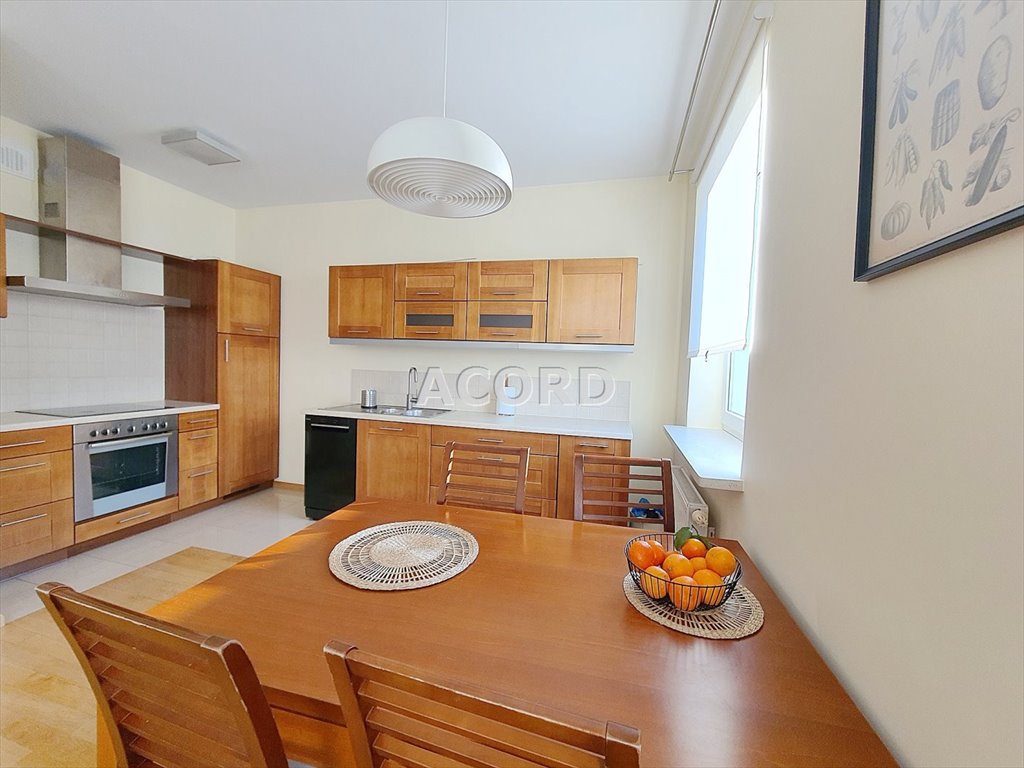 Urocze 2-pokojowe mieszkanie z balkonem, garażem i komórką Warszawa, Ursynów, Ursynów, Nugat  55m2 Foto 1