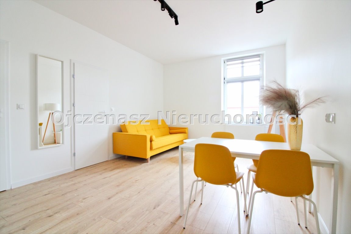 Na sprzedaż nowoczesne 34 m² w odrestaurowanej kamienicy w centrum Bydgoszcz, Centrum  34m2 Foto 1