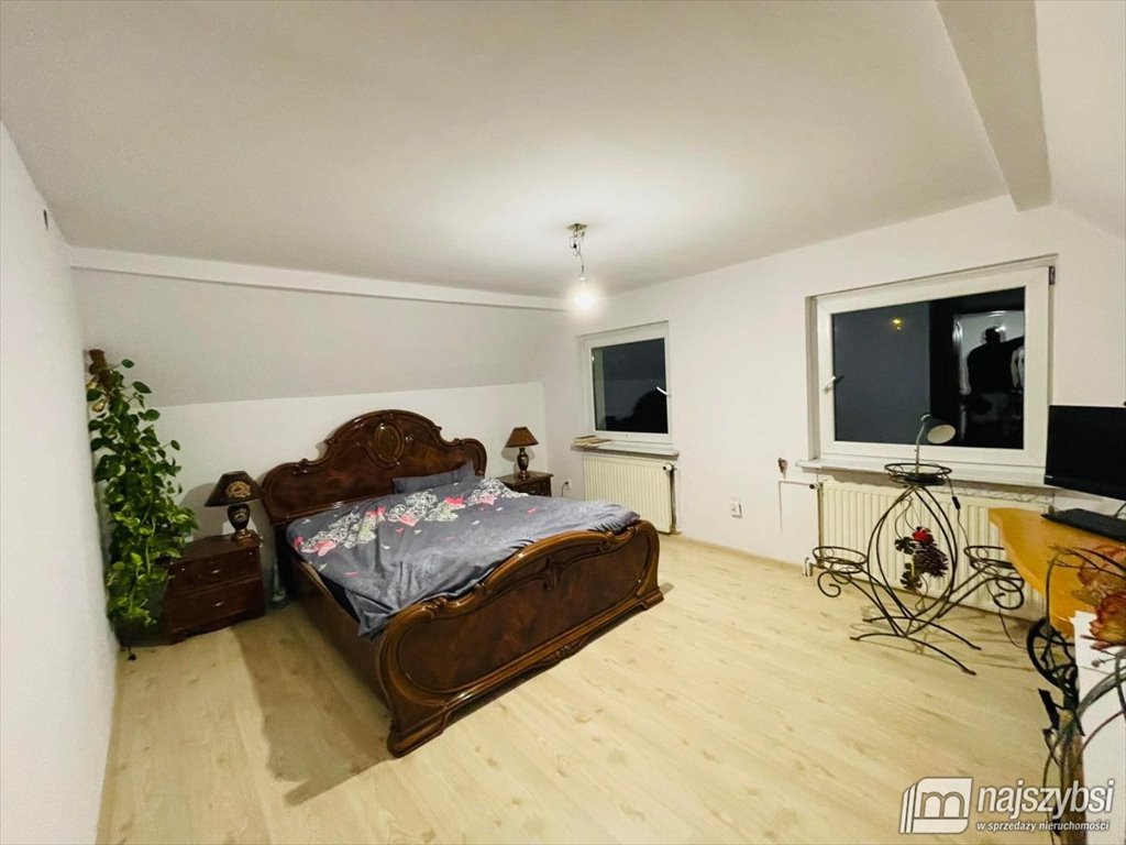 Dom 160 m2 z dużą działką w Świnoujściu - 5 sypialni, garaż Świnoujście, Zachodnie  160m2 Foto 1