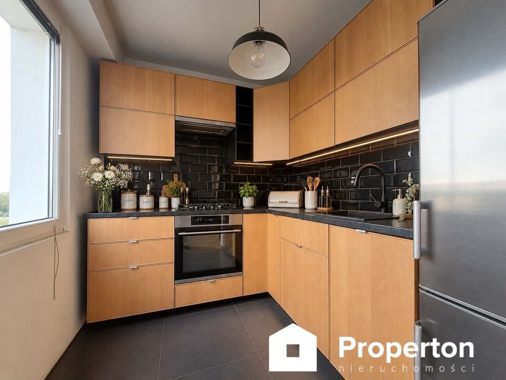 Na sprzedaż funkcjonalne mieszkanie 47,9 m² z balkonem w Skierniewicach Skierniewice, Cypriana Kamila Norwida  48m2 Foto 1