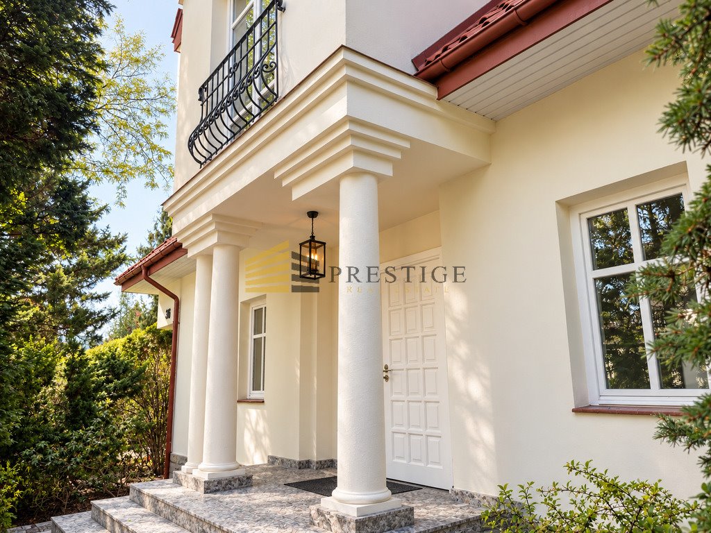 Elegancki dom w stylu dworku z 7 pokojami zapraszam Bielawa, Lipowa  300m2 Foto 1
