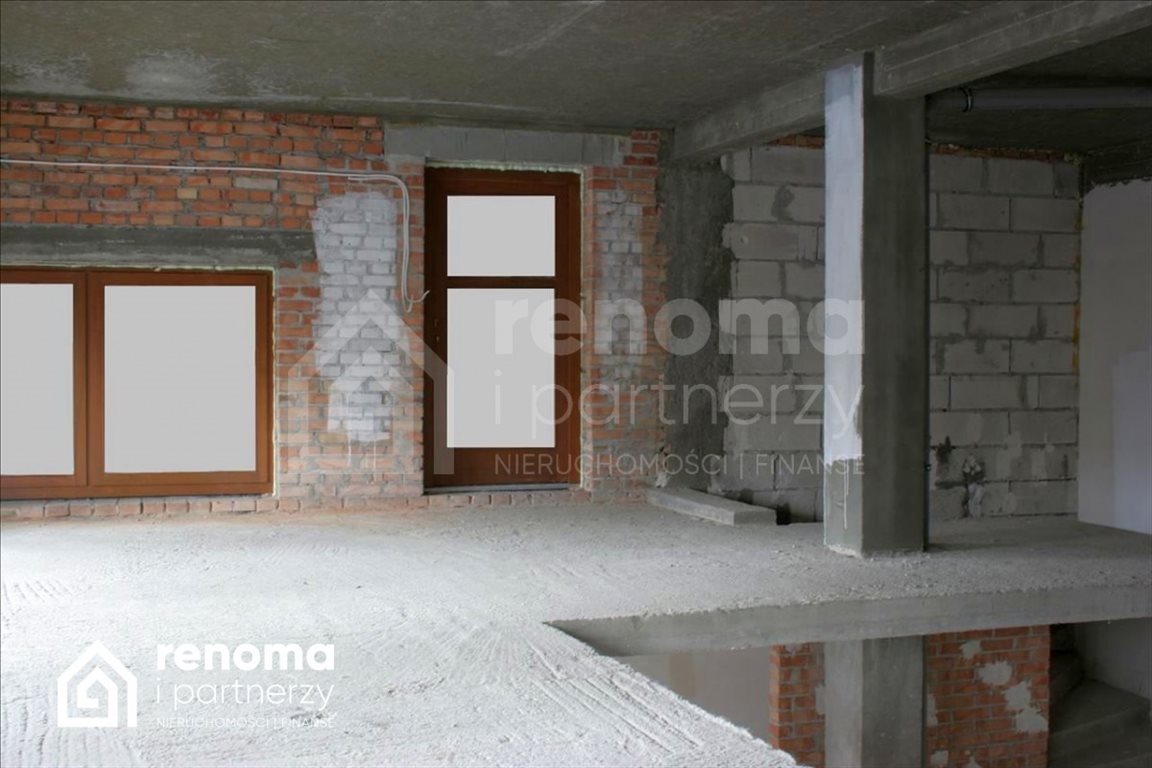 Nowoczesny lokal 180 m2 w centrum Koszalina z witrynami Koszalin, Śródmieście  180m2 Foto 1
