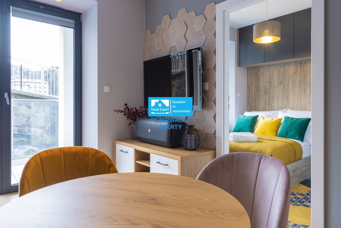 Mieszkanie dwupokojowe na sprzedaż Krynica-Zdrój  23m2 Foto 1