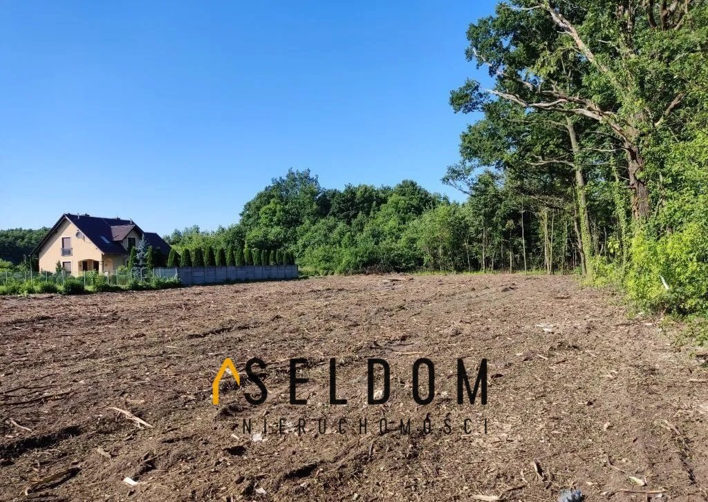 Działka budowlana 1112 m² w Dąbrowie – las, media, spokój Dąbrowa  1 112m2 Foto 1