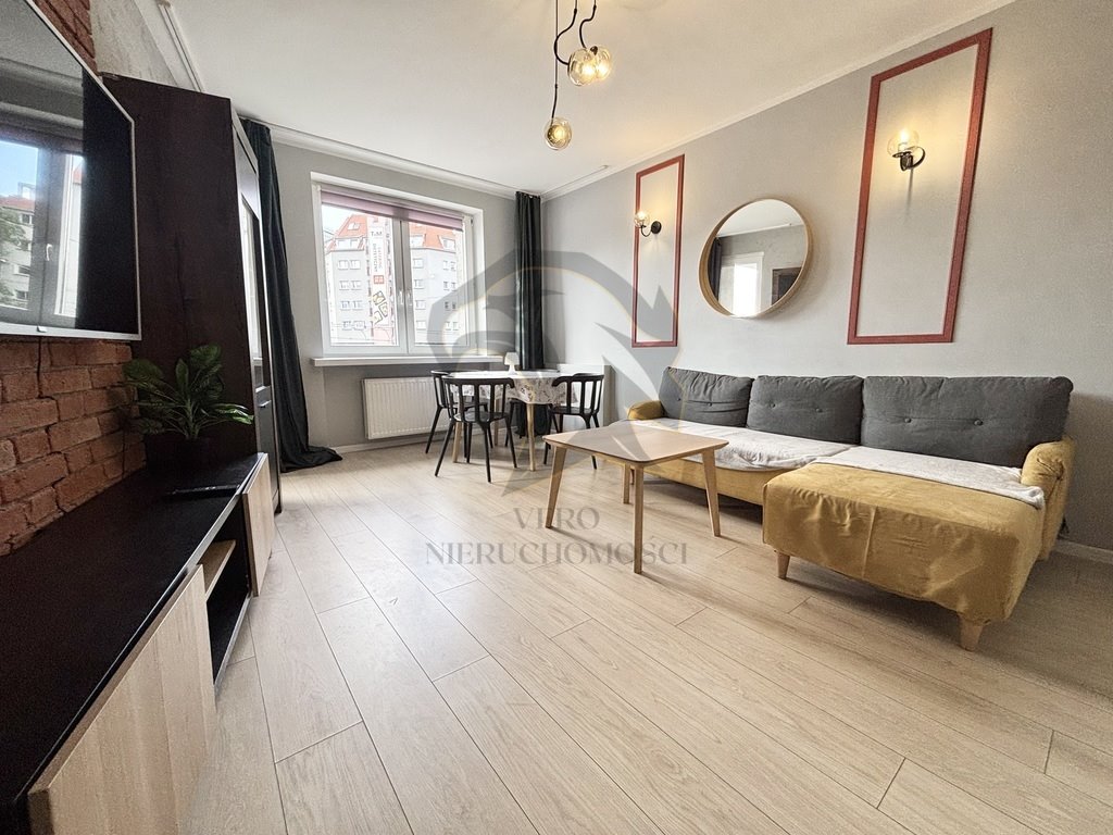 Kolorowe 2-pokojowe mieszkanie z balkonem i windą Wrocław, Powstańców Śląskich  54m2 Foto 1