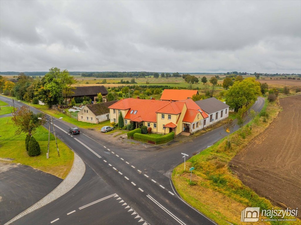 Dom dwulokalowy z dużą działką (3663 m²) i potencjałem Suliszewo  300m2 Foto 1