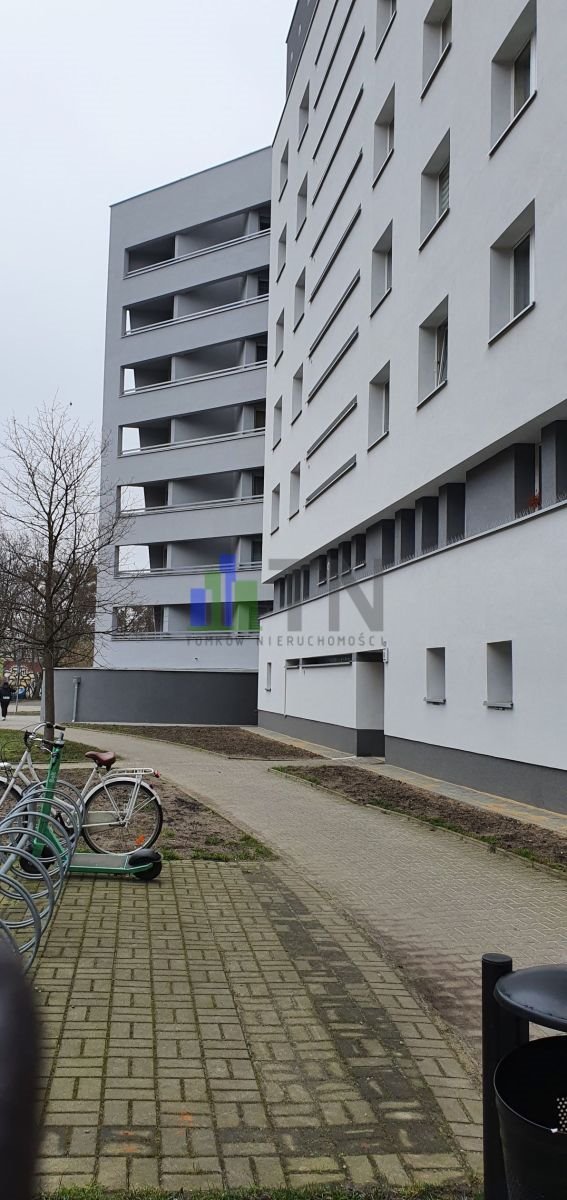 Kawalerka 32 m² z balkonem, blisko centrum - polecam! Wrocław, Krzyki, Powstańców Śląskich, Skwierzyńska  32m2 Foto 1
