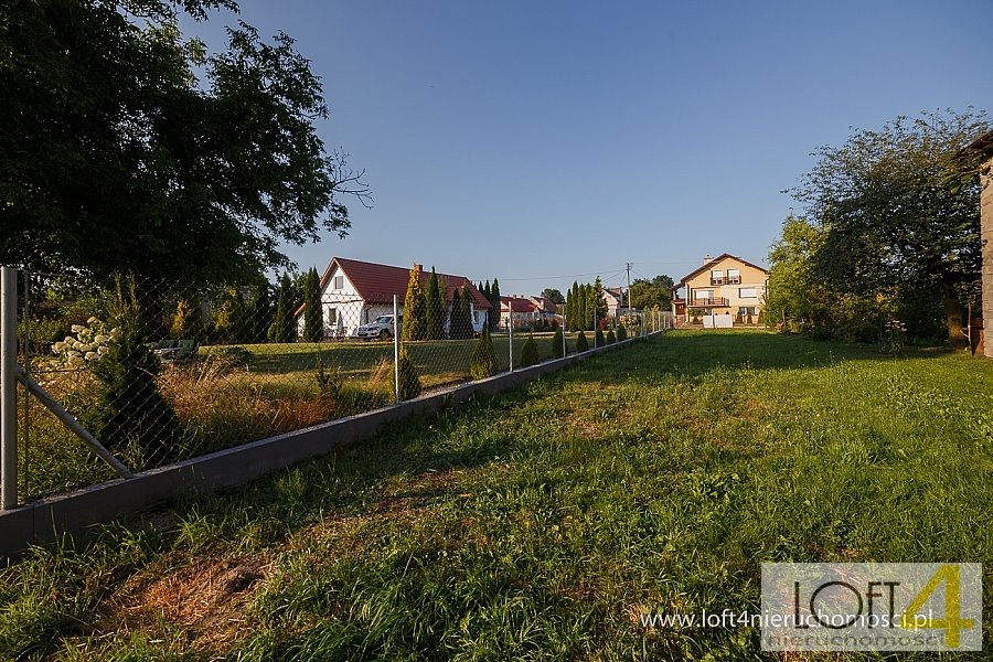 Działka budowlana na sprzedaż Radłów  2 800m2 Foto 3