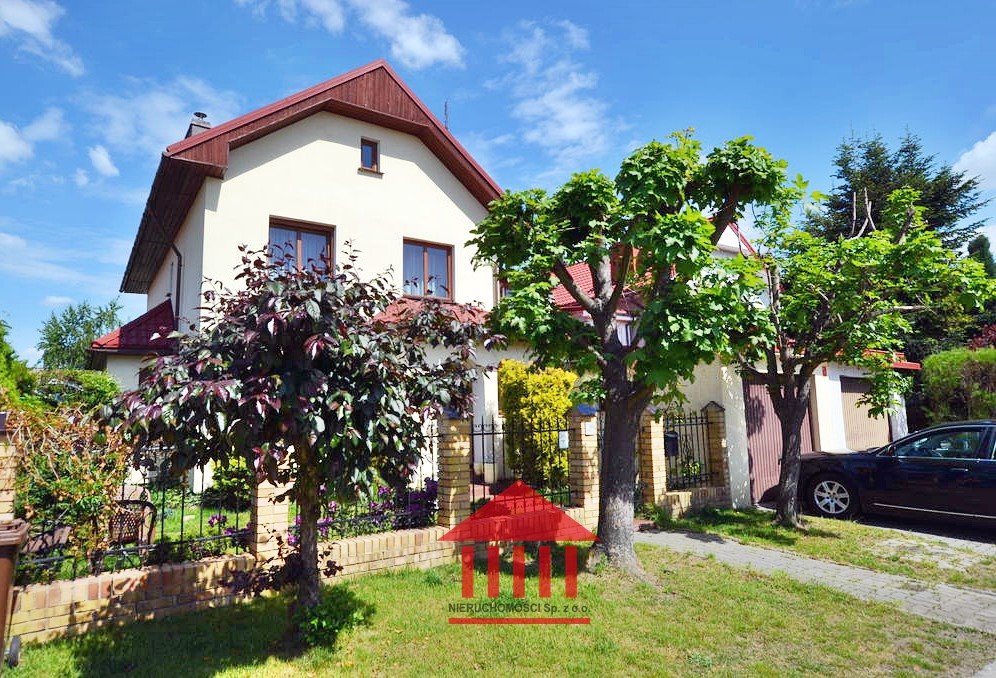 Przestronny dom 255 m² z ogrodem i tarasem w spokojnej okolicy Legnica  255m2 Foto 1