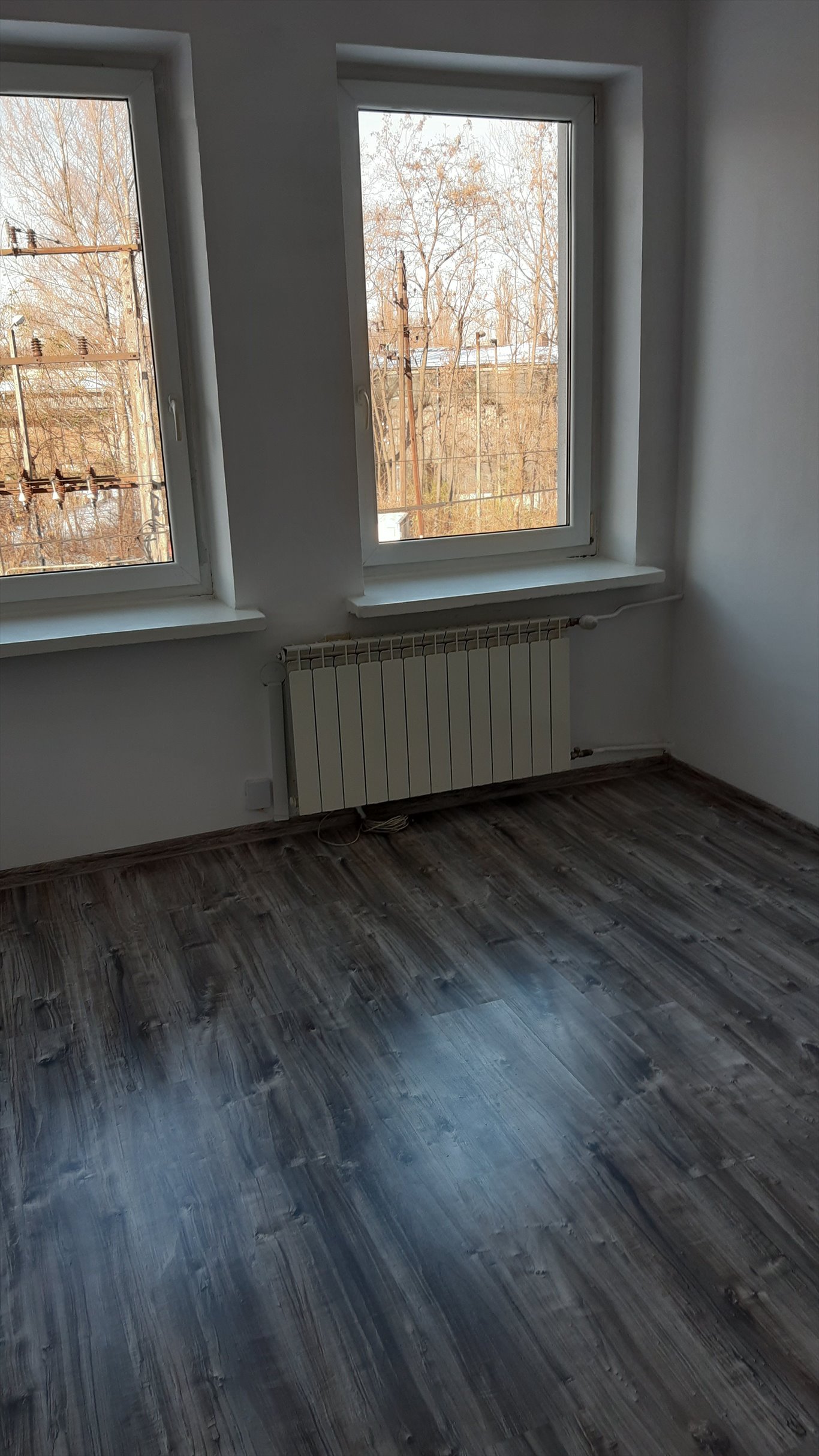 Biuro 11,6 m2 w cichej okolicy z parkingiem Kraków, Nowa Huta, Mrozowa 31A  12m2 Foto 1