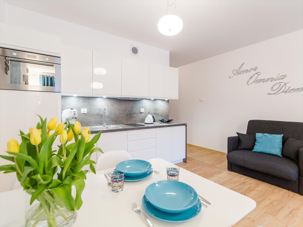 Nowoczesny 33 m² apartament z balkonem - blisko morza Kołobrzeg, Zachodnia, Klonowa  33m2 Foto 1