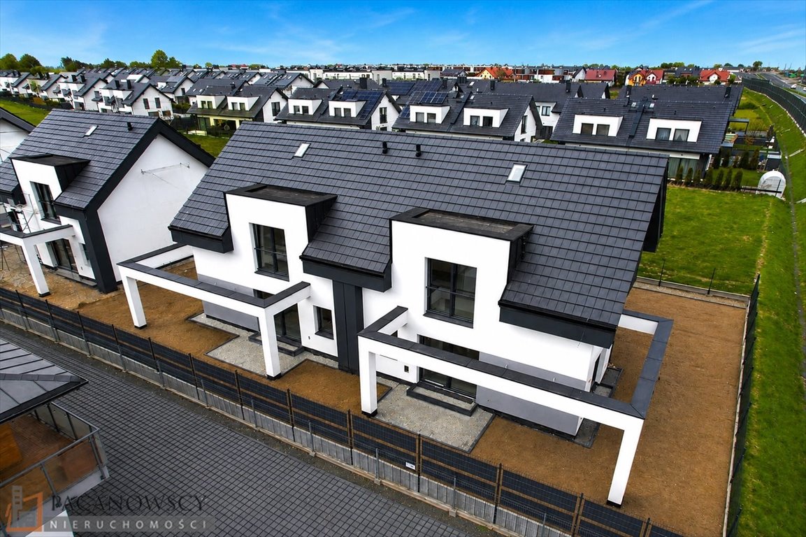 Nowoczesny dom bliźniak z tarasem i garażem w Zielonkach Zielonki  154m2 Foto 1