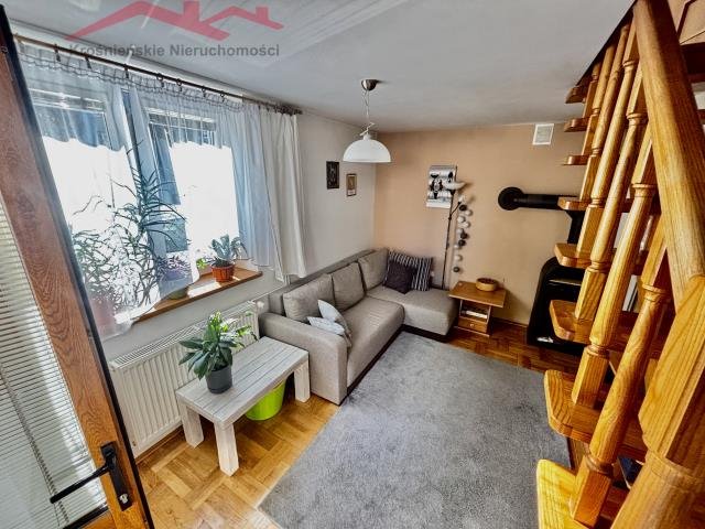 Mieszkanie trzypokojowe na sprzedaż Krosno, Śródmieście  76m2 Foto 1