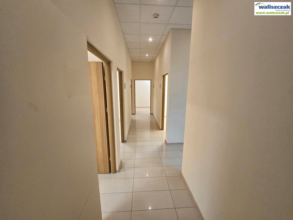 Nowoczesny lokal 17 m² z klimatyzacją i windą zapraszam: Piotrków Trybunalski