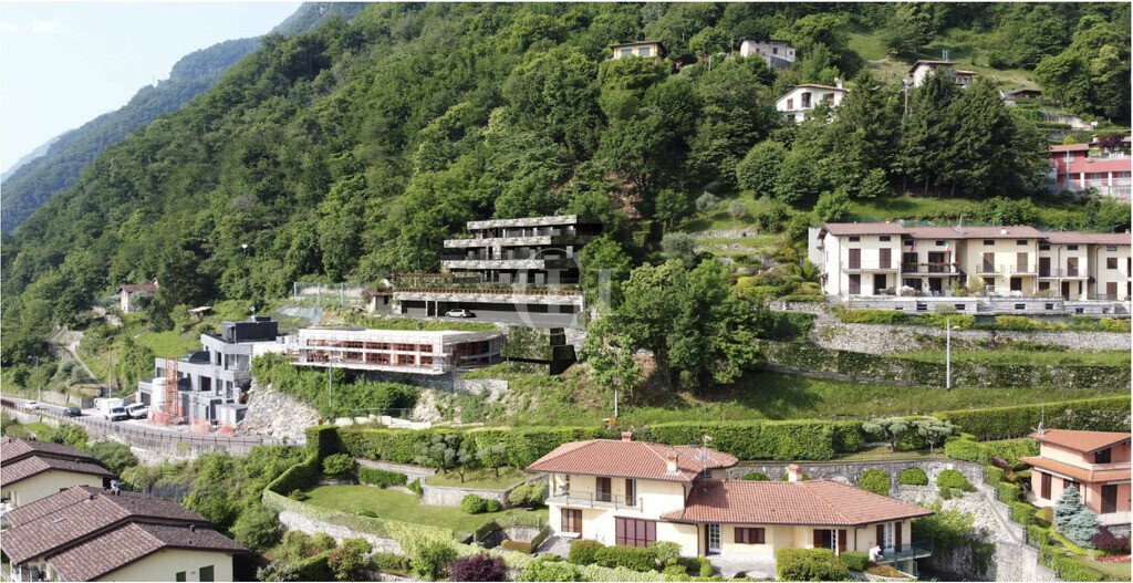 Ekskluzywne 98 m² z panoramicznym tarasem w Argegno Włochy, Argegno  98m2 Foto 1