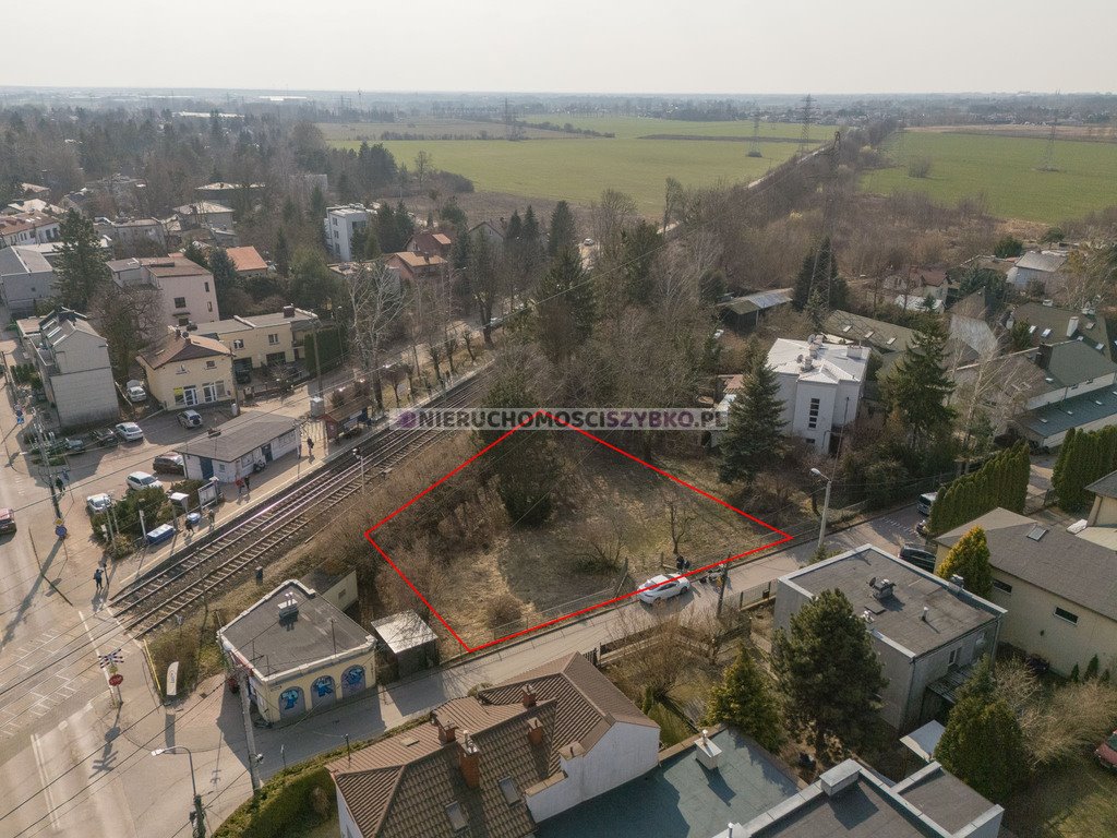 Do sprzedania działka 975 m² pod dom i usługi w Michałowicach Michałowice, Rumuńska  975m2 Foto 1