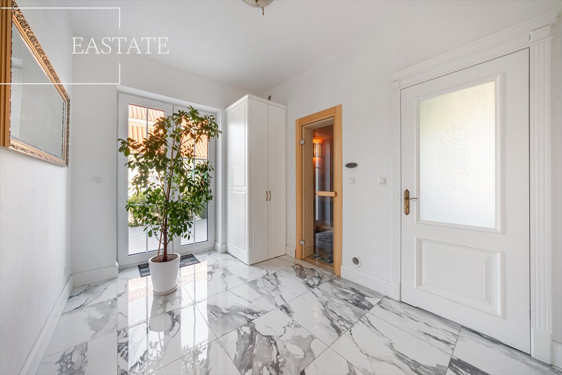 Przestronny dom z sauną, ogrodem 3600 m² i garażem Nowy Jadów  237m2 Foto 1