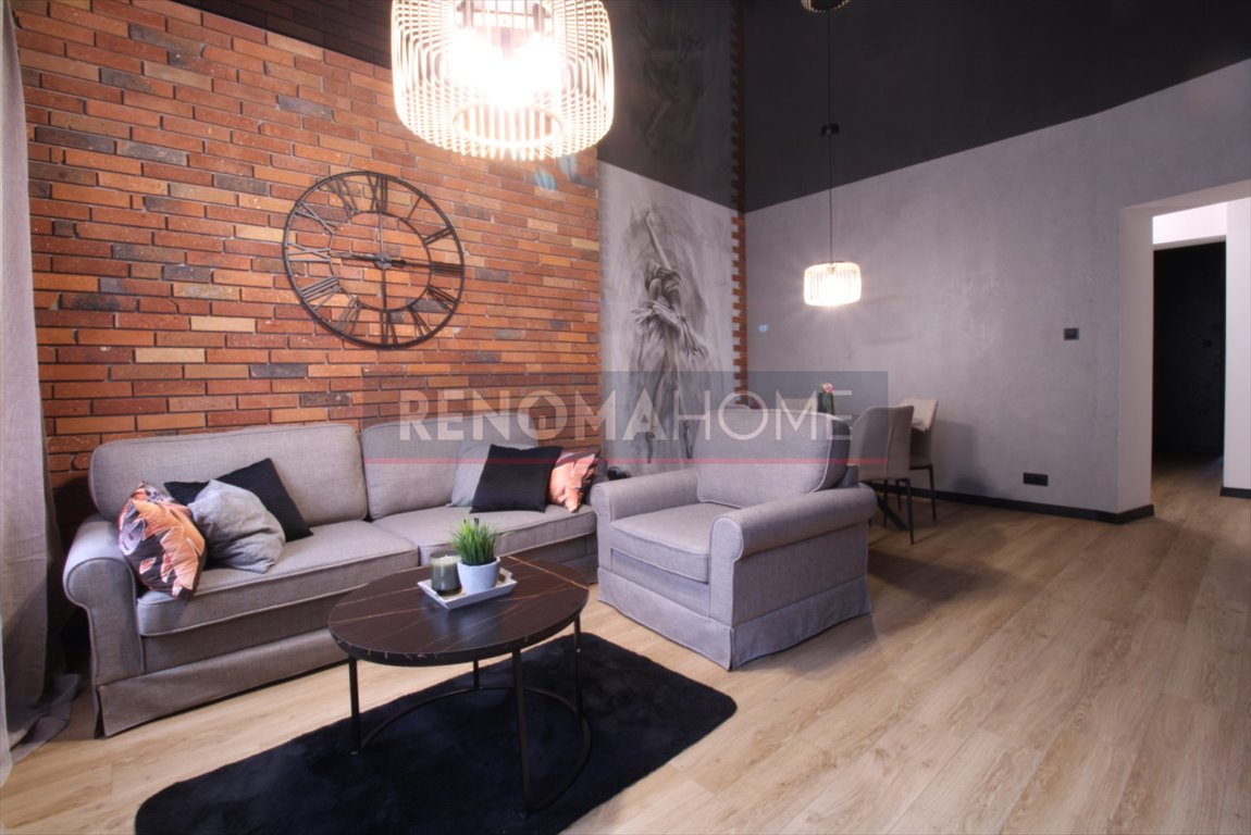 Mieszkanie dwupokojowe na sprzedaż Legnica  70m2 Foto 1