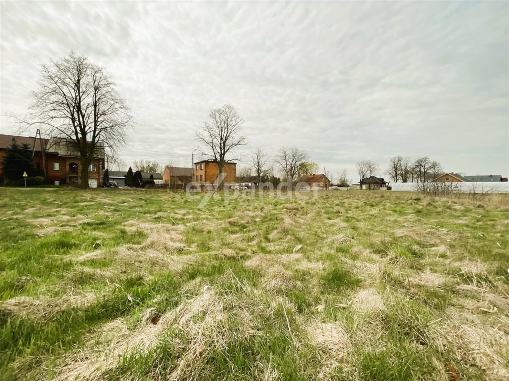 Działka 1659 m² w spokojnej okolicy z dużym potencjałem Popów  1 659m2 Foto 1
