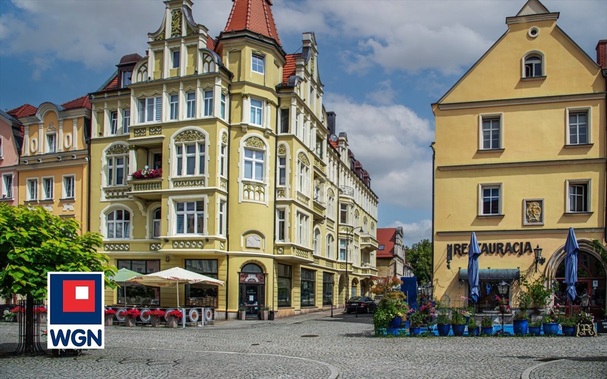 Mieszkanie dwupokojowe na wynajem Bolesławiec, Rynek  57m2 Foto 1
