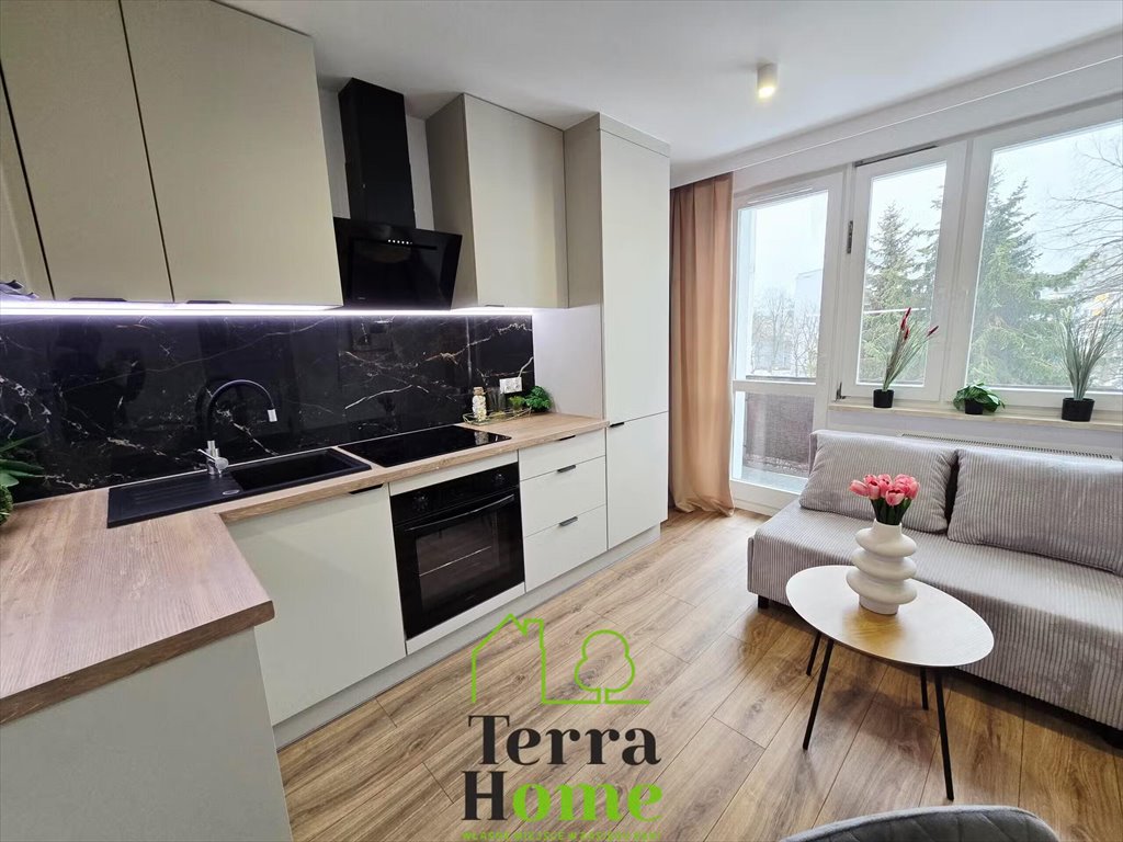 Gotowe do wprowadzenia! Komfortowe 4-pokoje, nowoczesny remont, loggia Kielce, Ksm, Zagórska  53m2 Foto 1