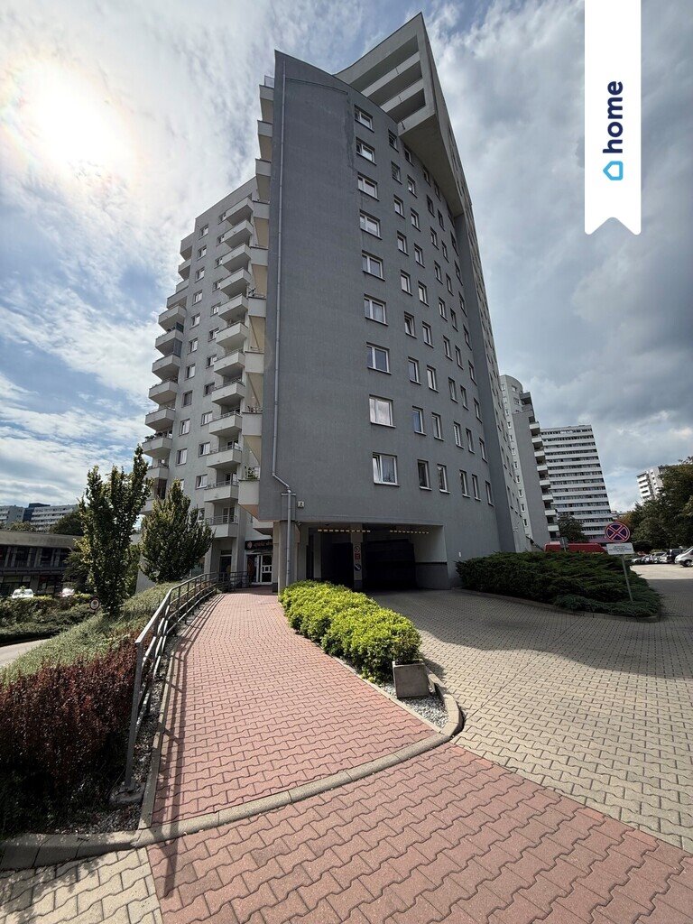 Słoneczne 29,6 m² z wydzieloną sypialnią i komórką Katowice, Aleja Bolesława Krzywoustego  30m2 Foto 1