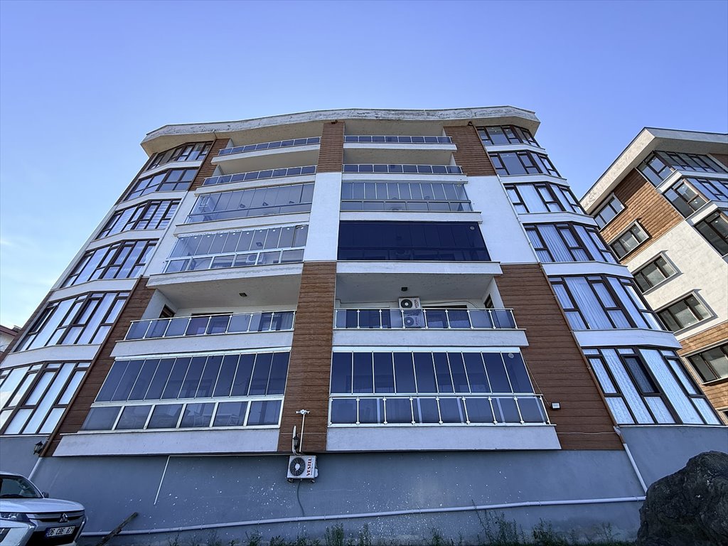 Umeblowany apartament z widokiem na morze i 2 balkony Turcja, Darıca, Darıca, Akçaabat, Trabzon  175m2 Foto 1