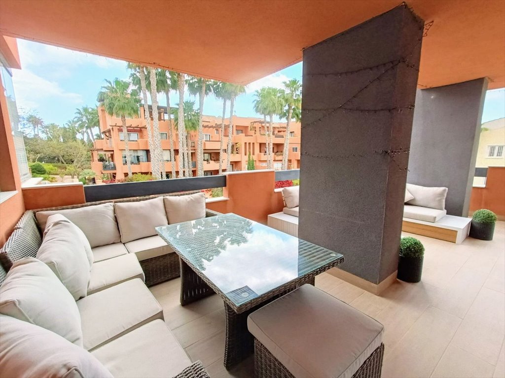 Apartament z tarasem, basenem i blisko plaży w Villamartin Hiszpania, Villamartin, Costa Blanca  72m2 Foto 1