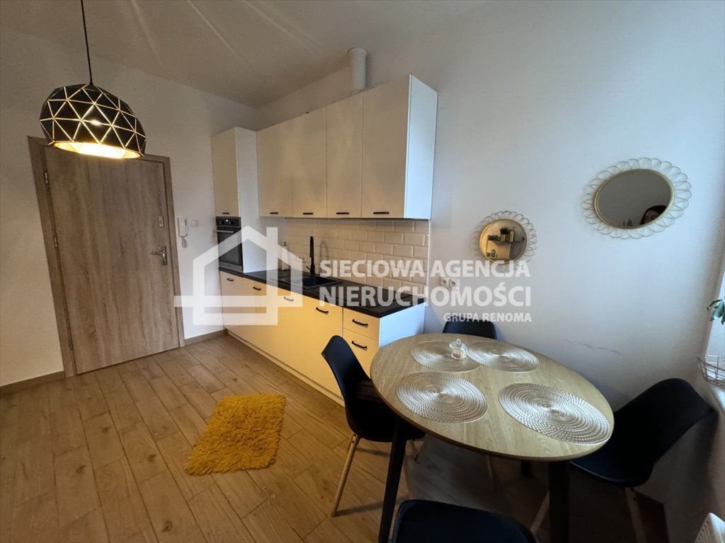 Wynajmę biuro 26,7 m² w Sopocie Dolnym z ogródkiem Sopot, Dolny  27m2 Foto 1