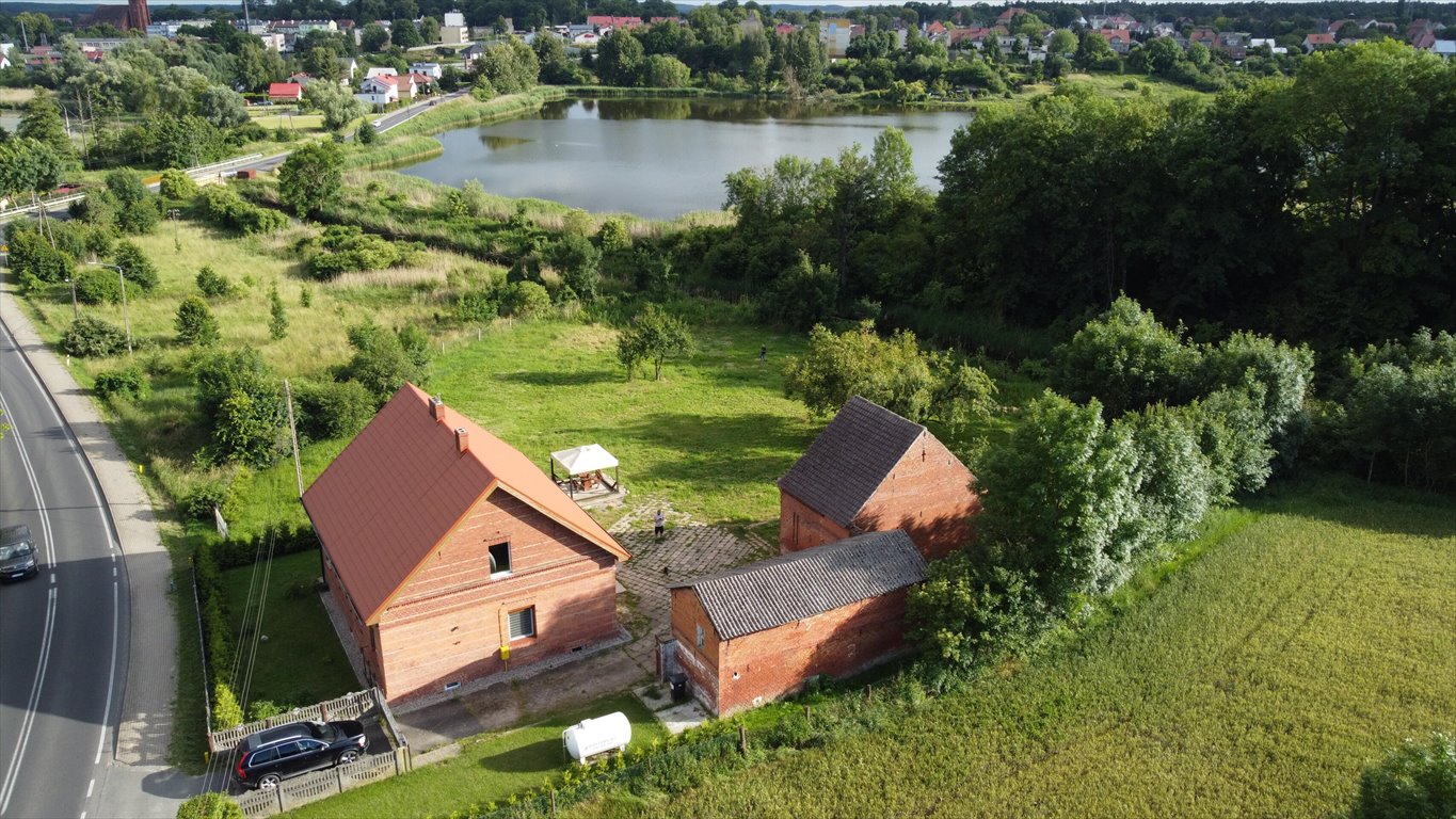 Dom na sprzedaż Dobiegniew, Wojska Polskiego  190m2 Foto 1