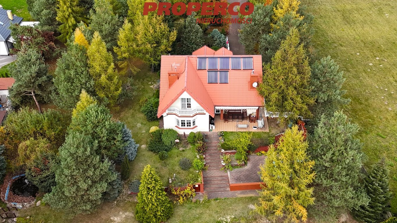 Przestronny dom z halami, basenem i stawem w Łazach Łazy  340m2 Foto 1