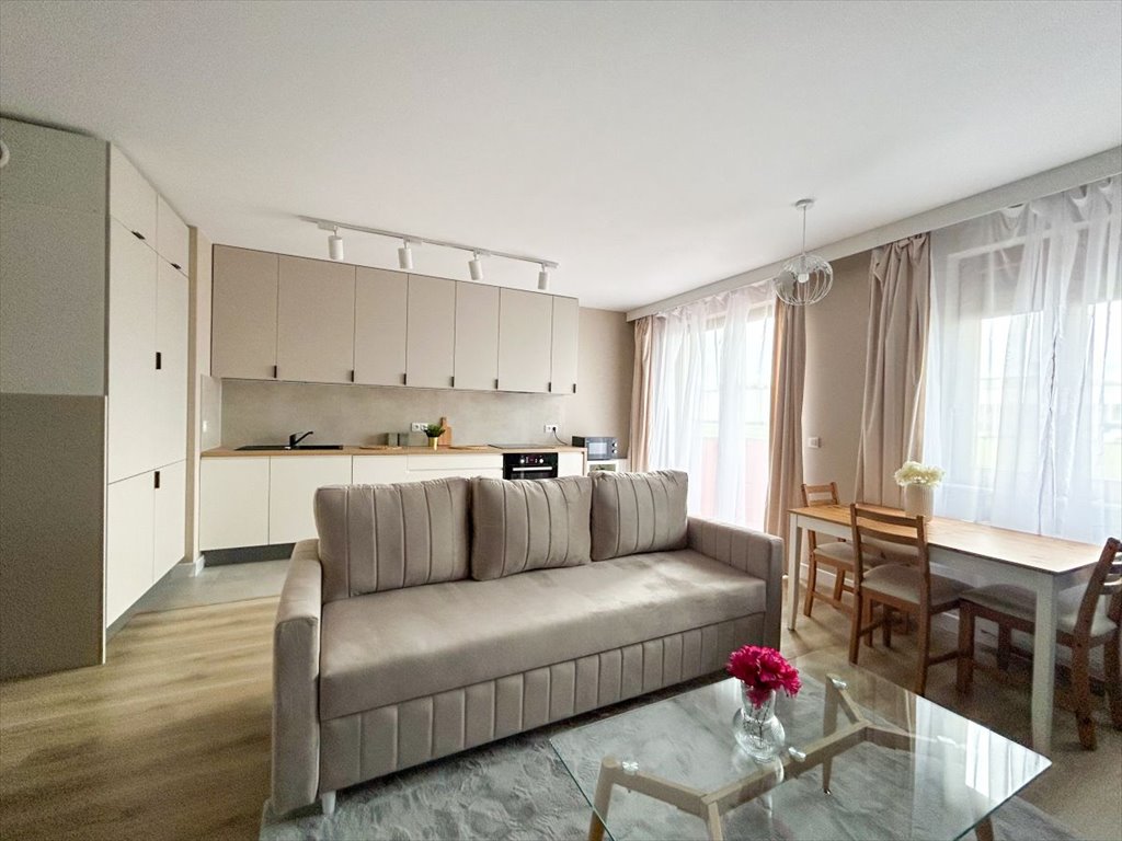 Mieszkanie trzypokojowe na sprzedaż Kraków, Czyżyny, Galicyjska  57m2 Foto 1