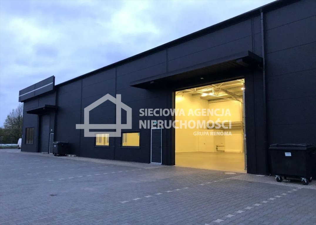 Hala 290m² z biurami - alarm - winda - Gdynia Chylonia Gdynia, Chylonia  290m2 Foto 1