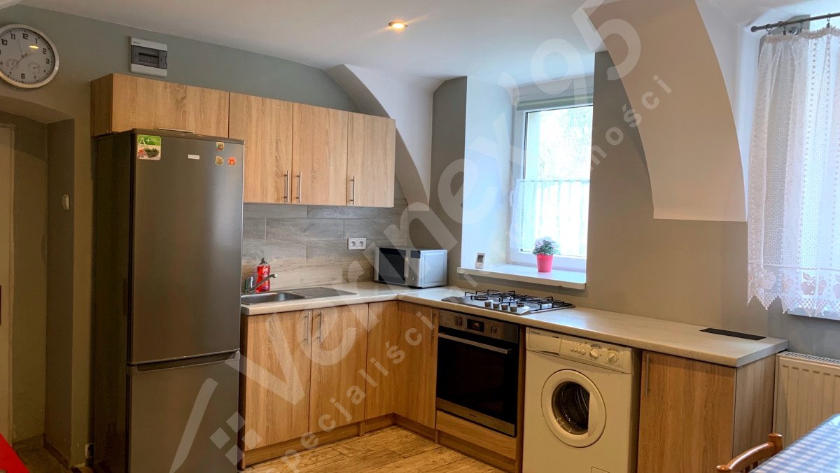 Urokliwe mieszkanie z ogrodem i garażem w Janowicach Wielkich Janowice Wielkie  40m2 Foto 1