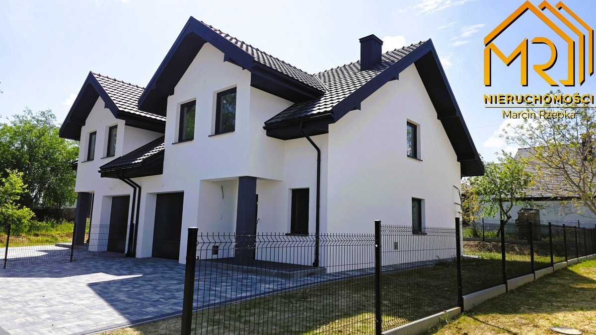 Nowoczesny dom bliźniak z garażem, 4 pokoje, wysoki standard Koszyce Małe  135m2 Foto 1