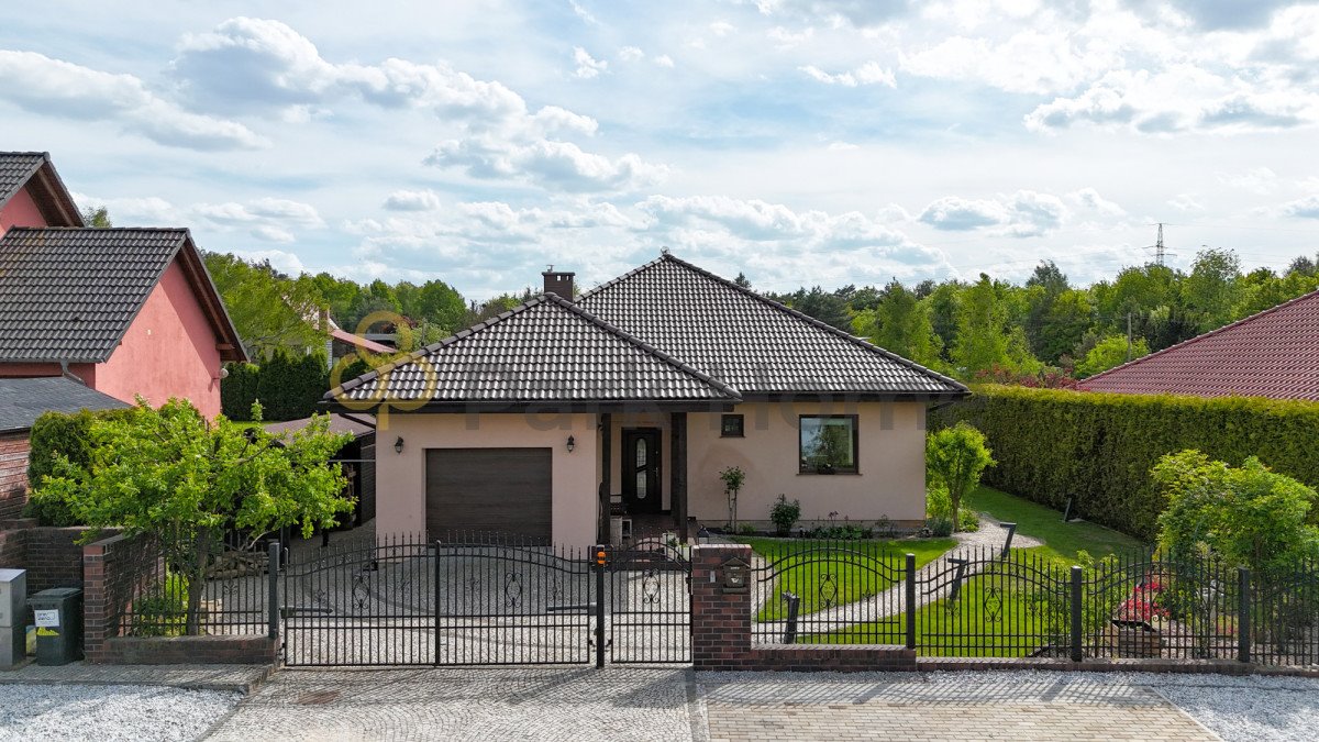 Dom na sprzedaż Płoty  163m2 Foto 1