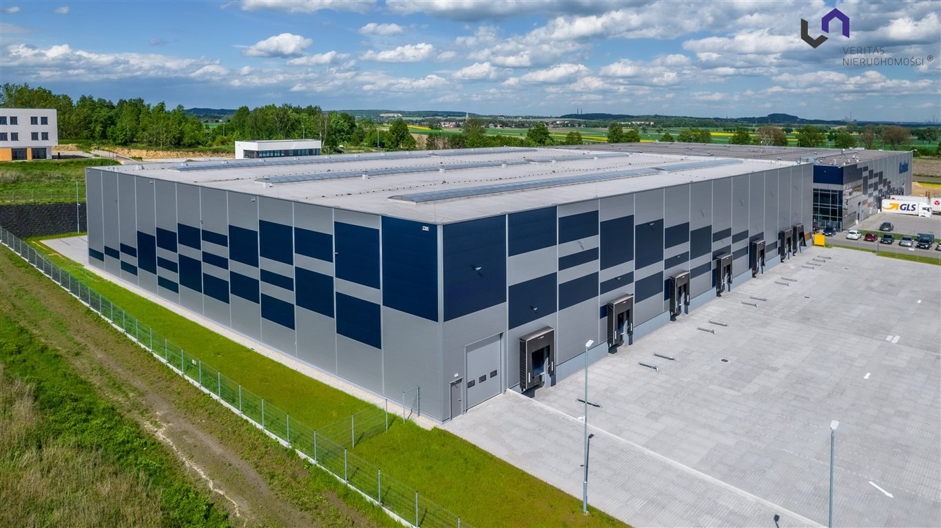 Magazyn 695 m² z dokami i biurami w Siemianowicach polecam! Siemianowice Śląskie, Michałkowice  695m2 Foto 1