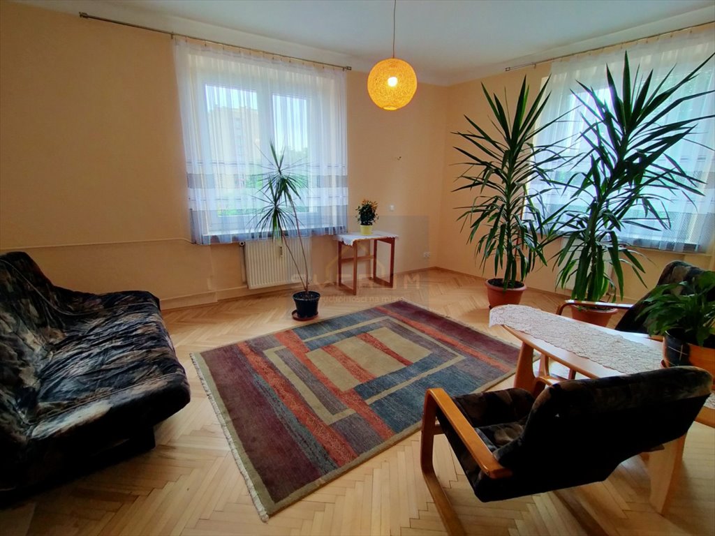 Mieszkanie dwupokojowe na wynajem Częstochowa, Śródmieście  52m2 Foto 5
