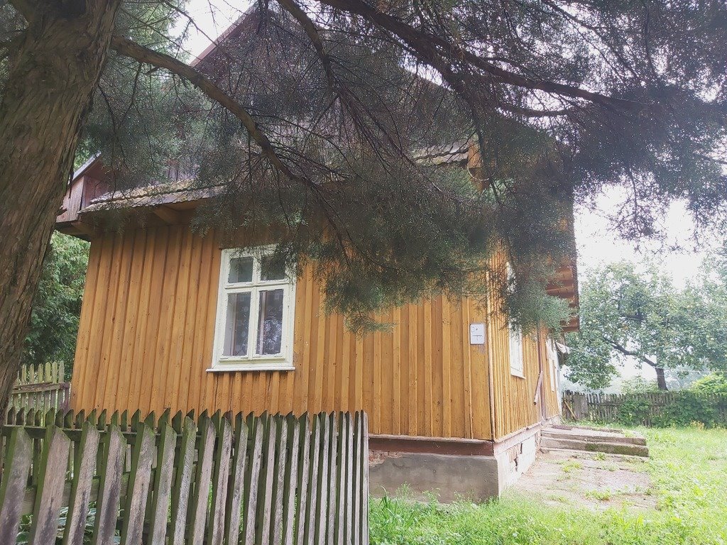 Sprzedam urokliwy dom z lat 50-tych na dużej działce 27 arów Zabrnie  70m2 Foto 1
