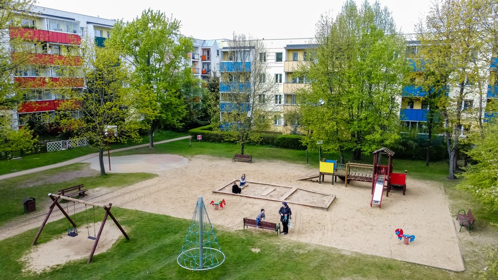 Mieszkanie czteropokojowe  na sprzedaż Białystok, Os. Leśna Dolina, gen. Władysława Sikorskiego  70m2 Foto 16