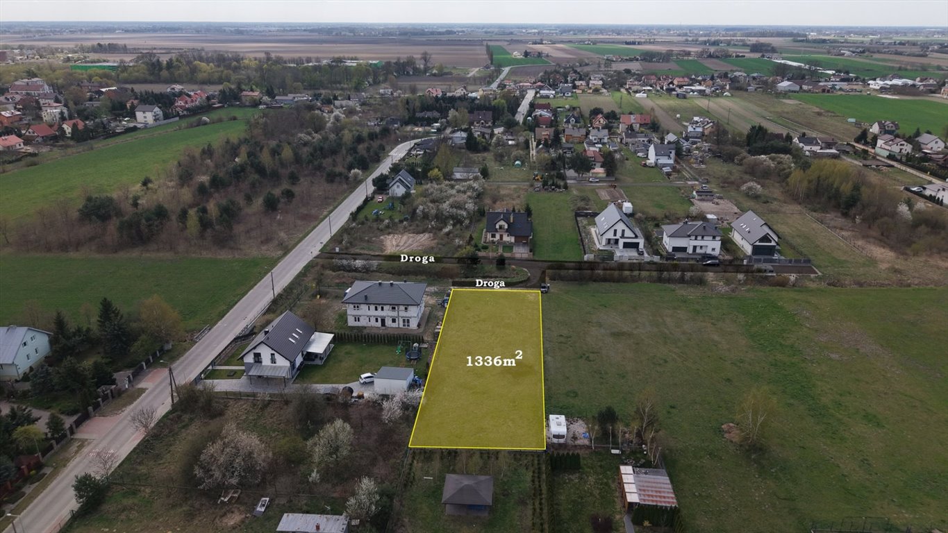 Działka budowlana w Grądach – 1336 m², media, blisko lasu Grądy  1 336m2 Foto 1