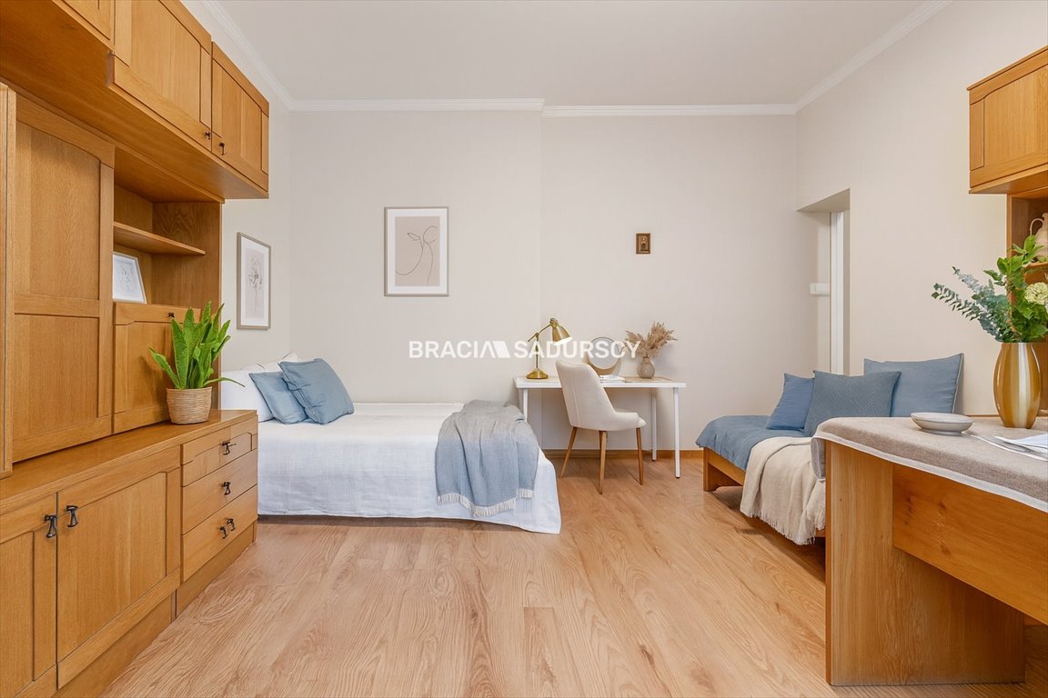 Mieszkanie czteropokojowe  na sprzedaż Kraków, Stare Miasto, Mikołaja Zyblikiewicza  99m2 Foto 1