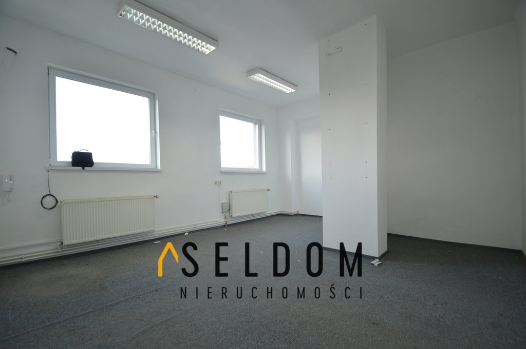 Wynajmę biuro 19,56 m² w centrum Opola z parkingiem Opole, Śródmieście, Światowida  20m2 Foto 1
