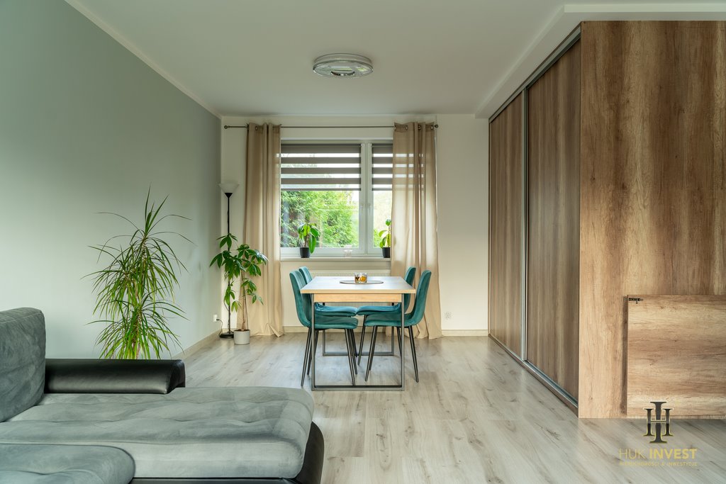 Solidny bliźniak 100 m² z ogrodem i jasnym salonem Piła  100m2 Foto 1