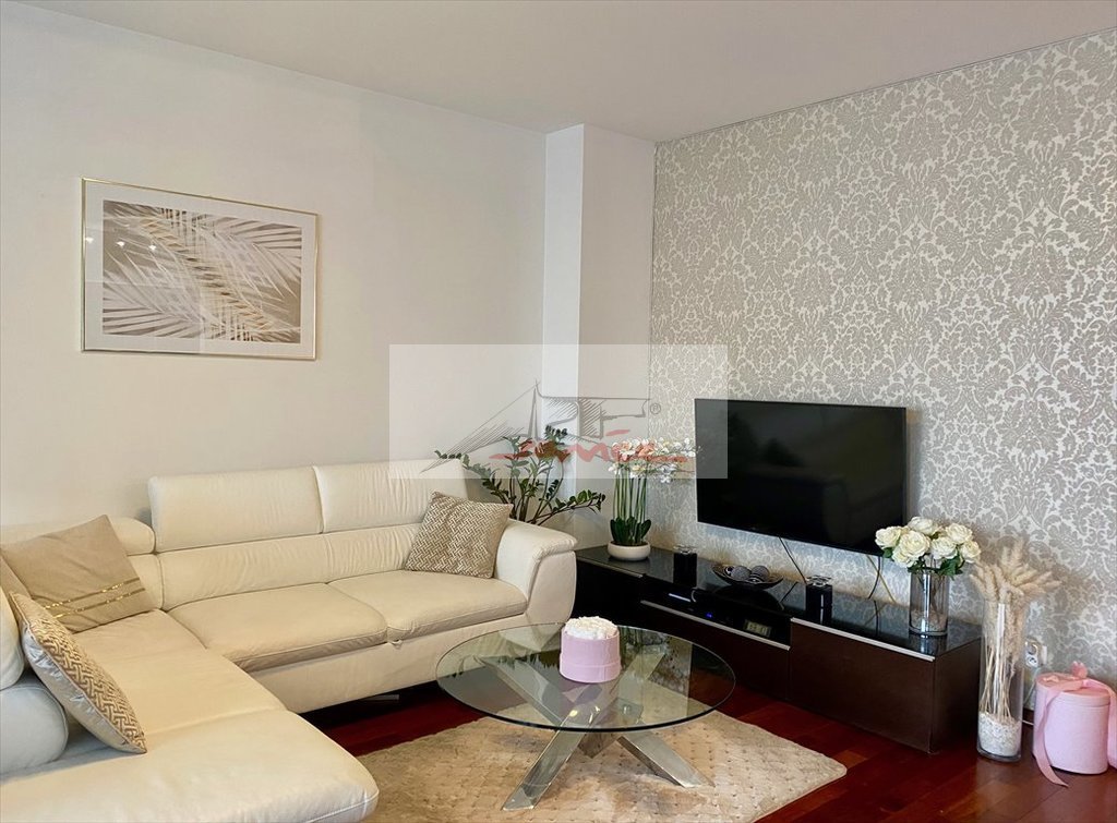 Luksusowy 3-pokojowy apartament z tarasami i wysokiej jakości wykończeniem Warszawa, Wilanów, Sarmacka  100m2 Foto 1