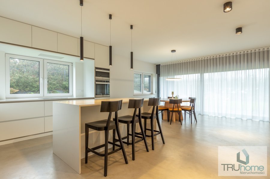 Dom na wynajem Katowice, Kostuchna  188m2 Foto 1