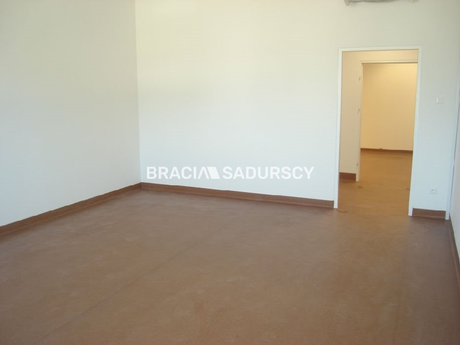 Nowoczesny lokal biurowy 244 m² z klimatyzacją i dostępem 24h Kraków, Podgórze, Rybitwy, Półłanki  244m2 Foto 1